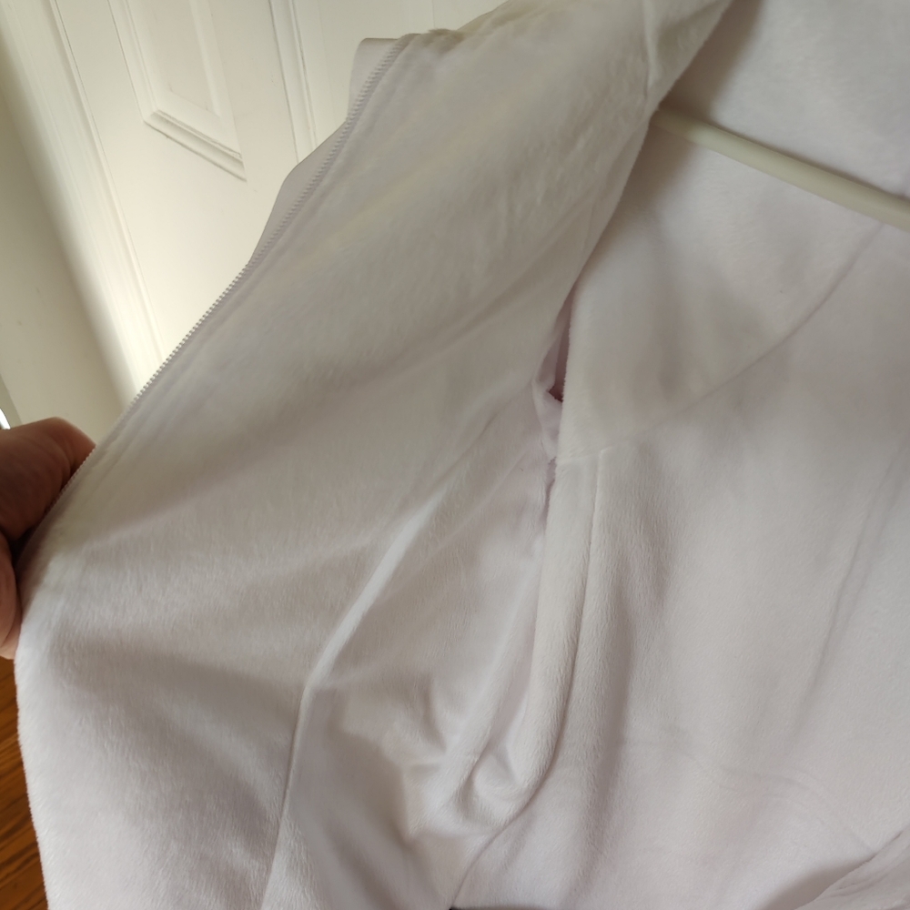 White jacket - Picture 5 of 15